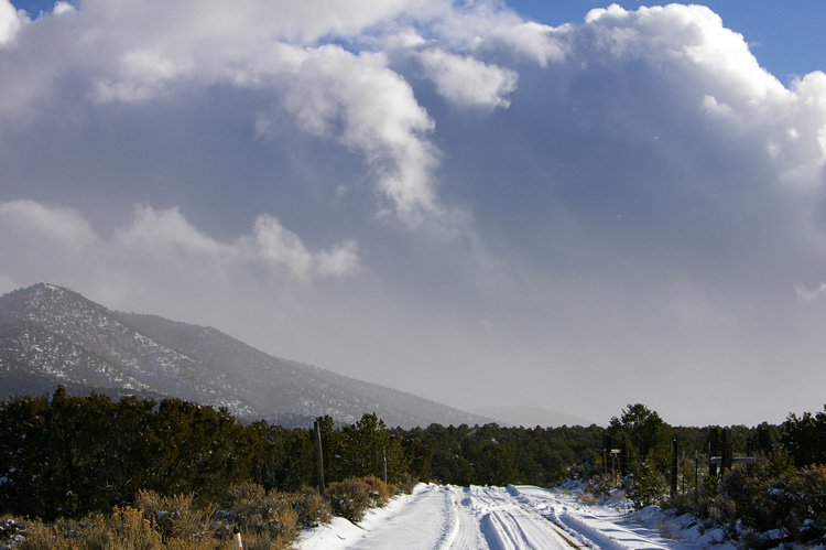 What a snow shower looks like from about a mile away...