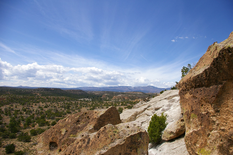 Site of an unexcavated Tewa pueblo from the 1400s near Los Alamos