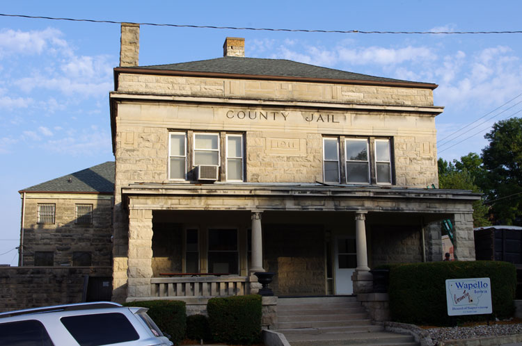 old county jail in Ottumwa, IA